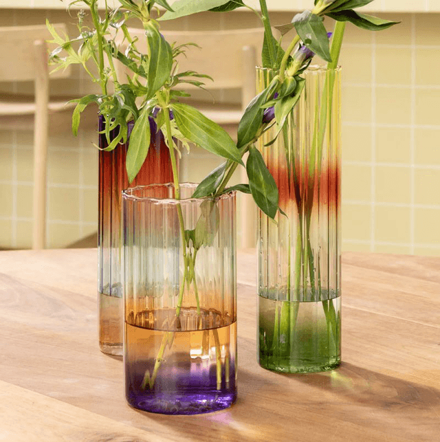 Vase gradient evening wide